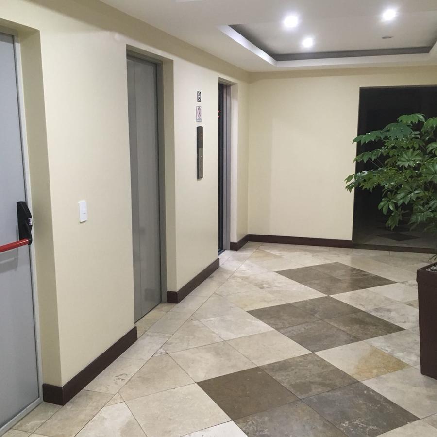 Suites Parque Real Quito Exteriér fotografie