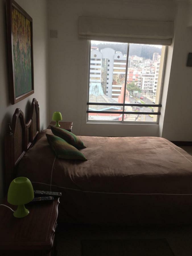 Suites Parque Real Quito Exteriér fotografie